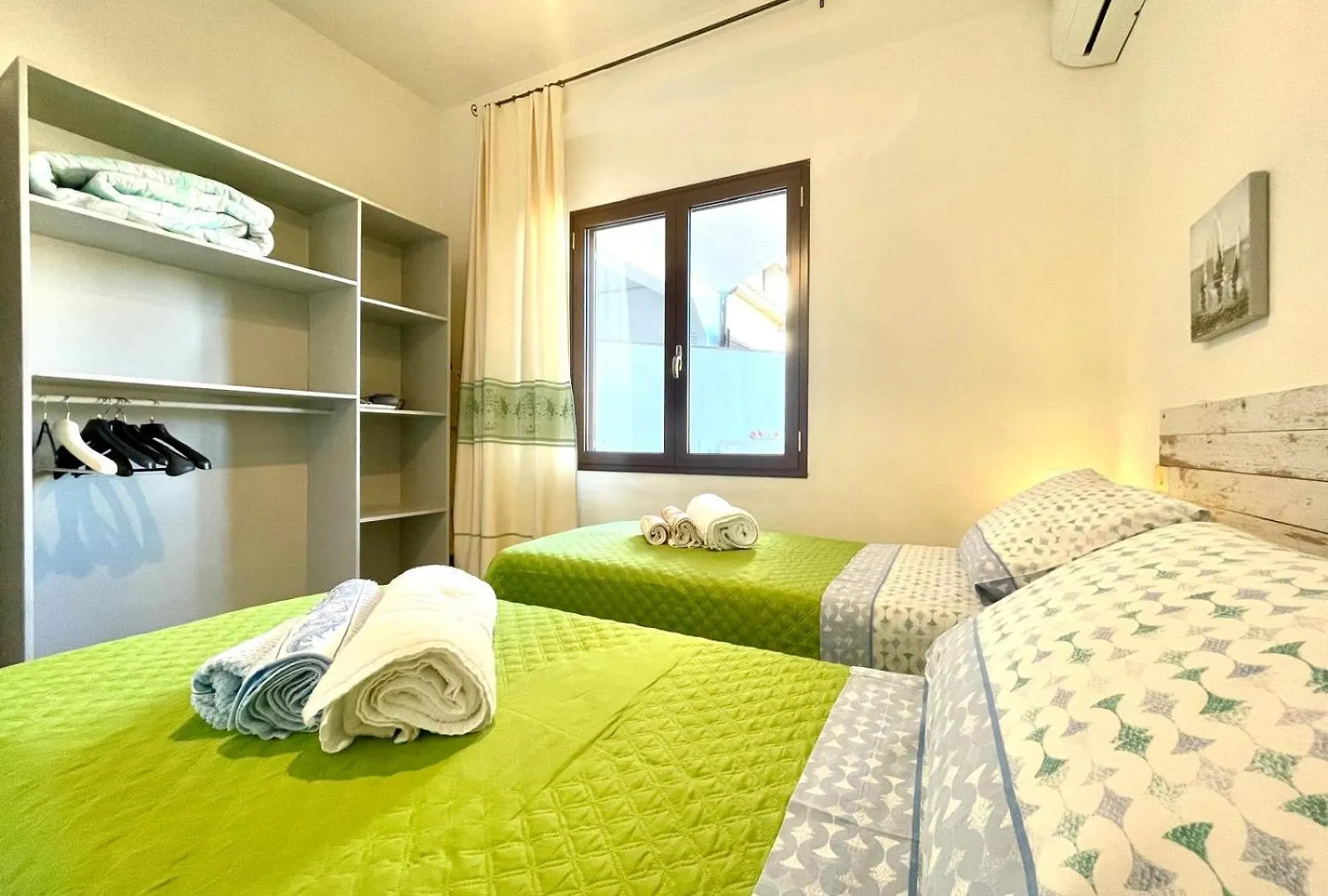 Orchid House Apartment Bari Sardo